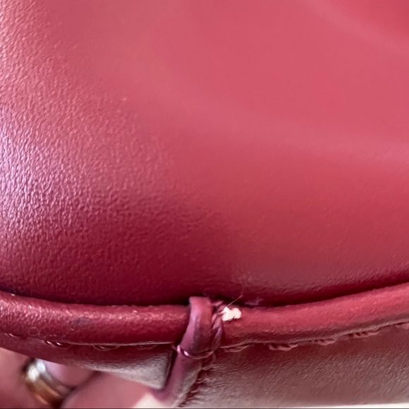 Matt & Nat Vegan Leather Crossbody Bucket Bag Purse Personal Destash - Picture 10 of 10